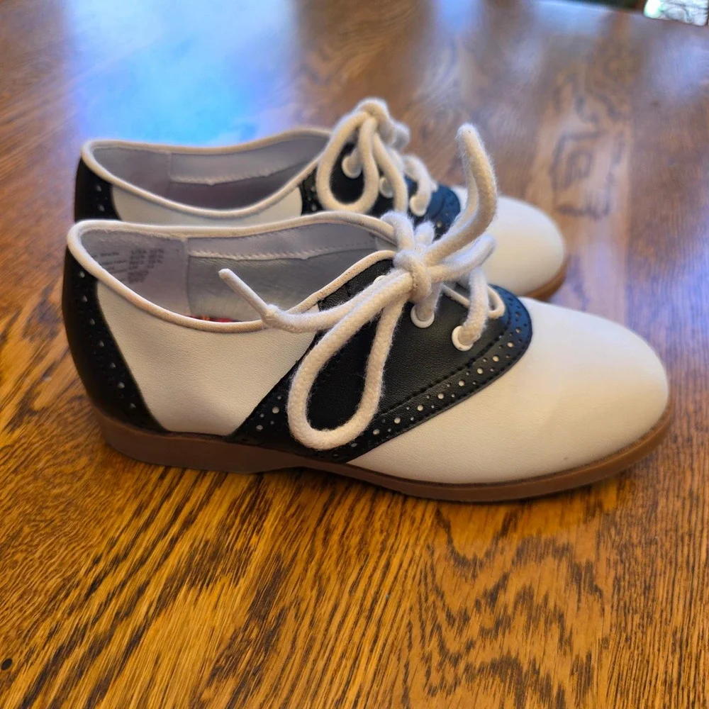 Kids Sz 12.5 Black White Saddle Shoes Oxford Lace‎ Up School Uniform Dress Shoes